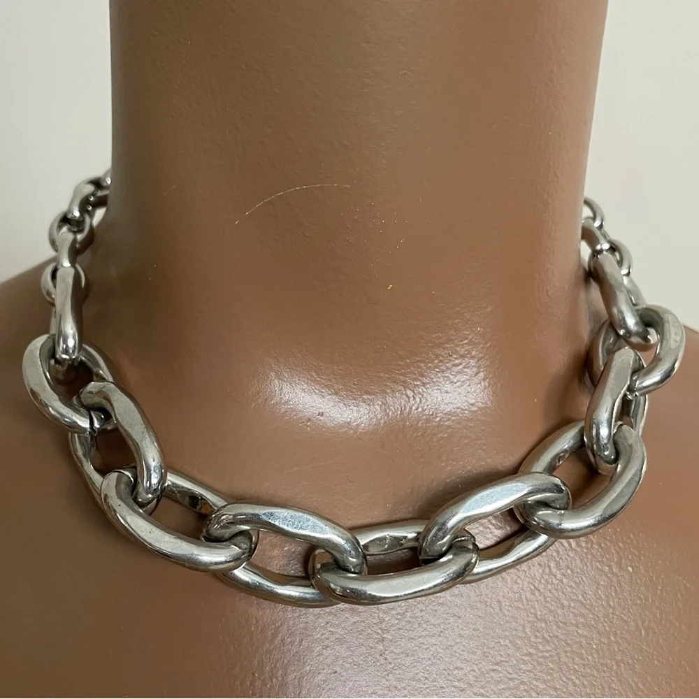 CHUNKY Women's SILVER-TONE Oval CHAIN LINK Choker NECKLACE 15